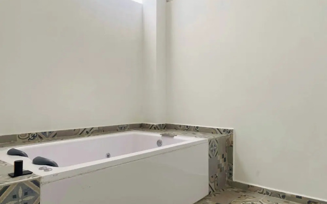 Muralla by Wynwood House