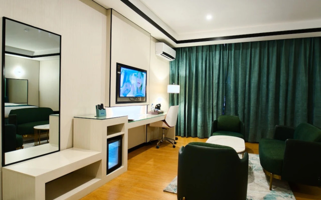 Blu Atlantic Hotel