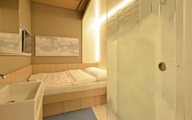 MY CLOUD Transit Hotel (Guests with international flights only)