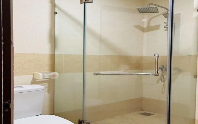 Bien Vang Hotel