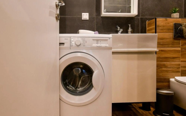 #SKGH Avra luxury suite -WhiteTower