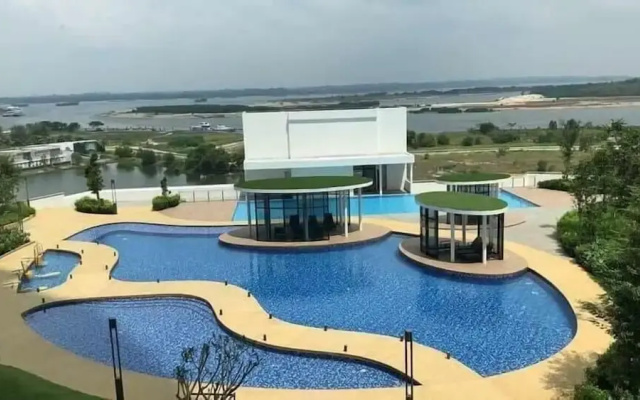 BORA Hotel Apartment - Danga Bay