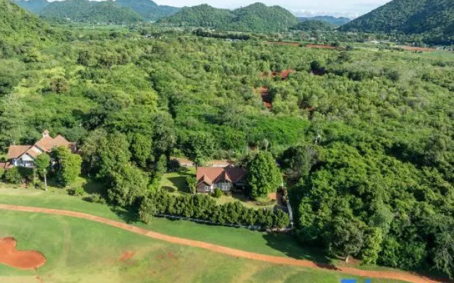 Kenora Khao Yai Retreats