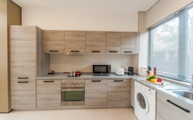 CM Serviced Apartment Shenzhen Hillside