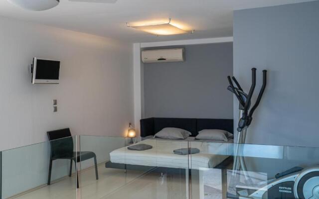 Seaside Maisonette for 5 in Itea