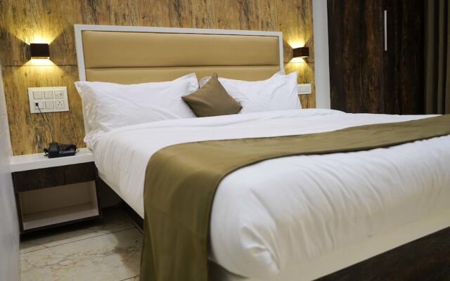 Hotel Royal Treat