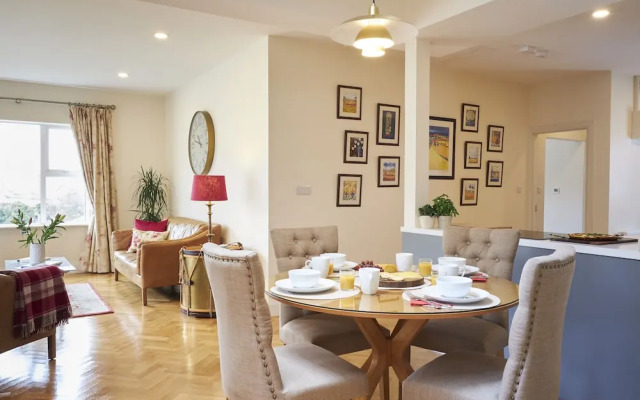 Luxury Lodges in Doolin Village