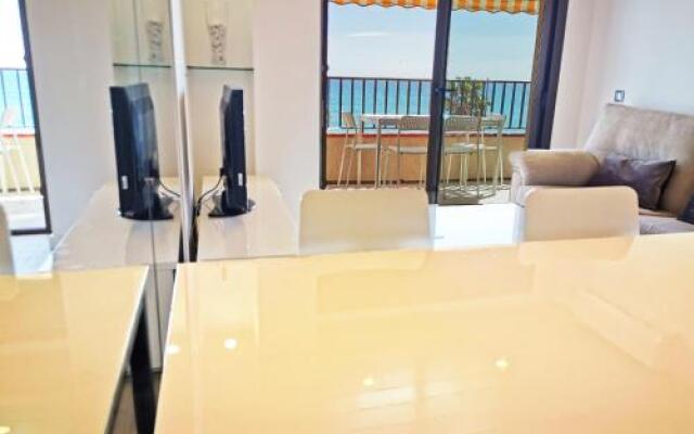 Apartaments Primera Linea Torre Valentina