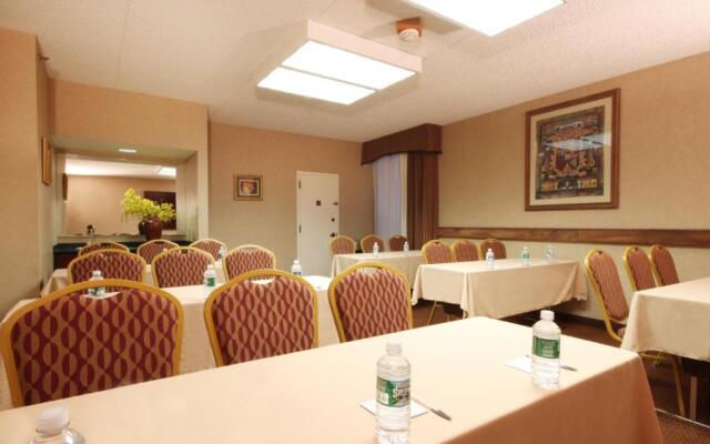 SureStay Hotel by Best Western Secaucus Meadowlands