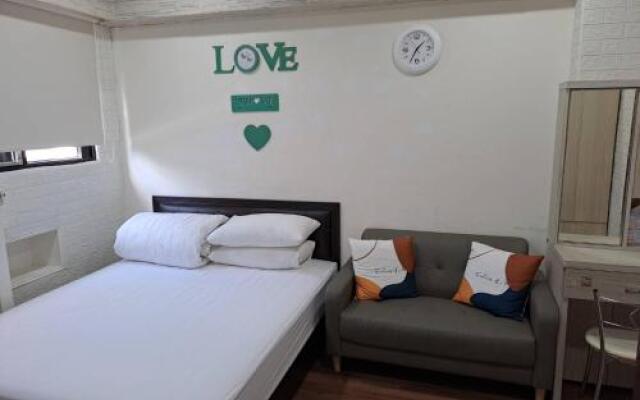 Easy Stay Ximen Hostel