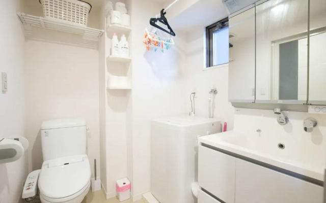 Yakuin apartment