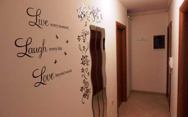 Center Stylish Apartment