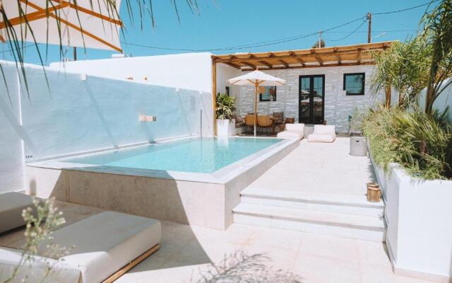 CasaCarma III, private pool, boho design, central