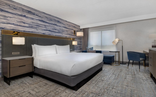 DoubleTree by Hilton Kingston