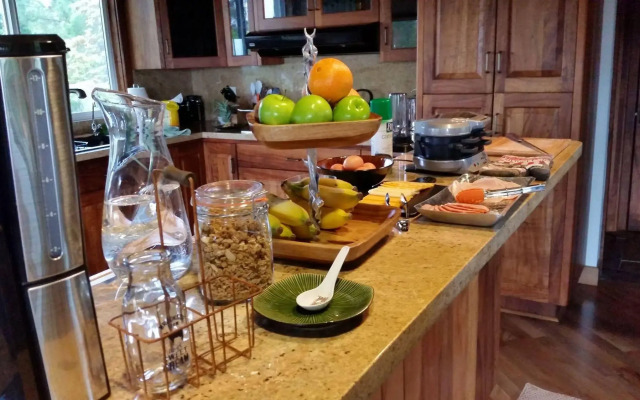 Volcano Acres Ranch B&B