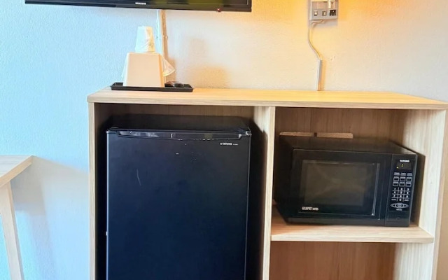 Super 8 By Wyndham Manassas