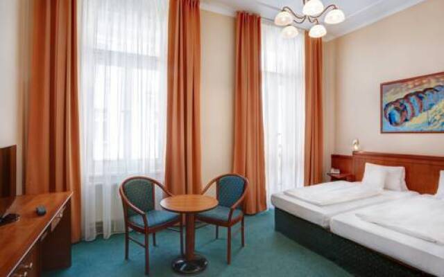 Hotel-Sanatorium Westend