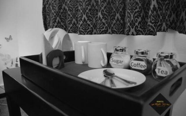 Lily Resort Negombo