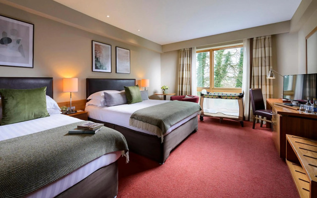 The Manor West Hotel & Leisure Club