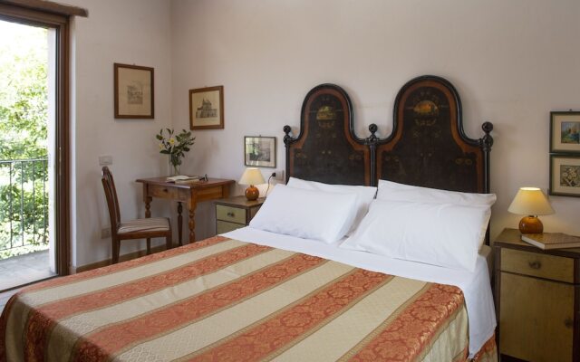 B&B With Pool and View of Assisi
