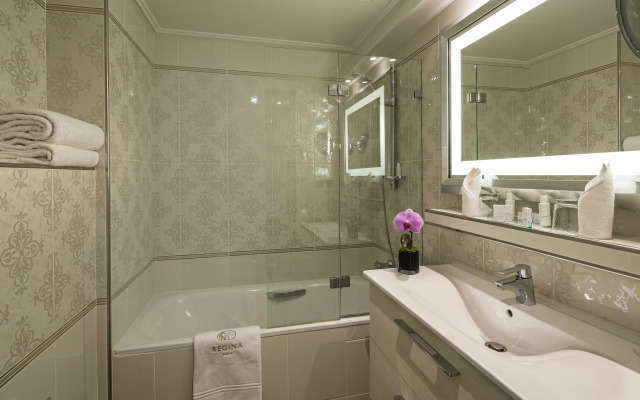 Hotel Regina Louvre