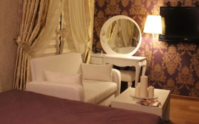 Ottoman Suites