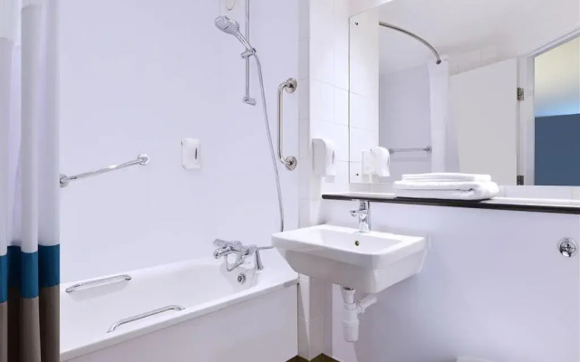 Travelodge Bristol Filton