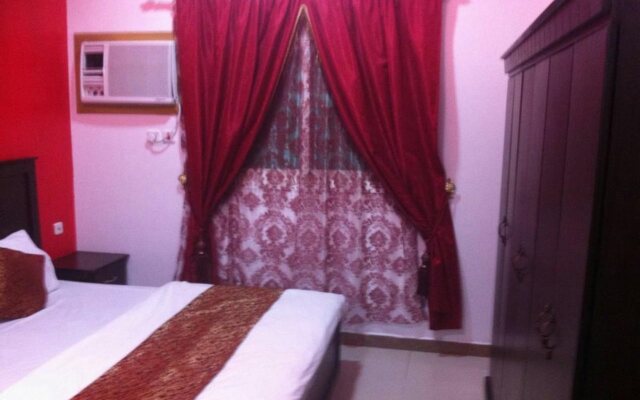 Al Eairy Furnished Apartments Al Baha 2