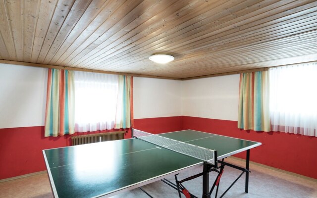 Hilltop Apartment In Taxenbach With Sauna