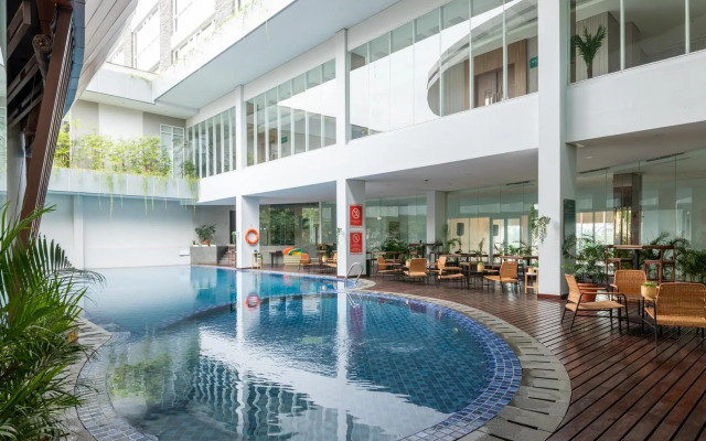 Antero Hotel Jababeka Cikarang