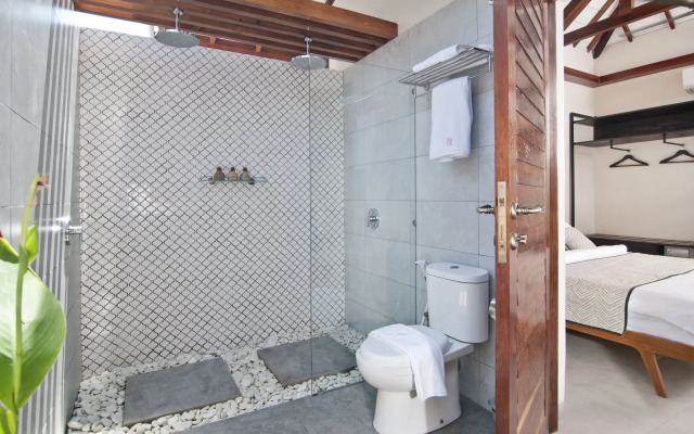 KeRensia Private Pool Villas