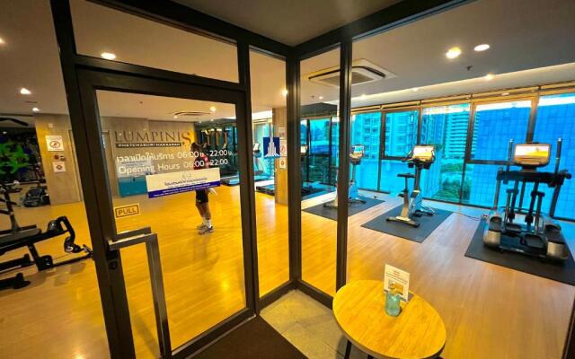 2bedroom condo in heart of Bangkok