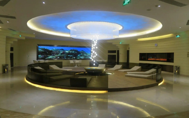 Biquan Kongzhong Hot Spring Hotel