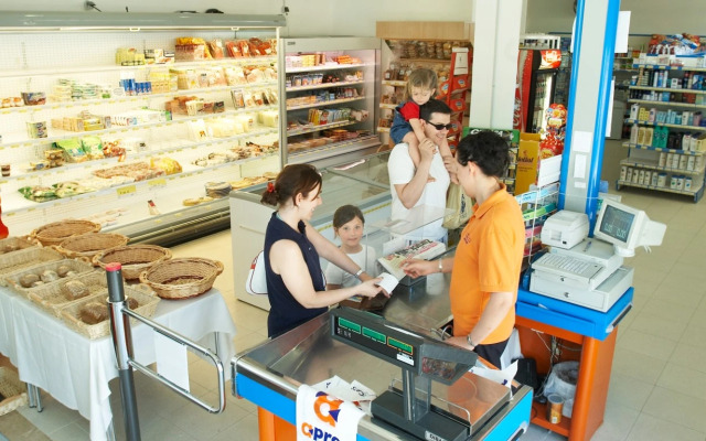 Aparthotel Fontanellas Playa