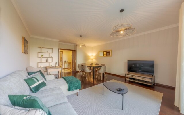 White Hill Apartment by Atlantic Holiday