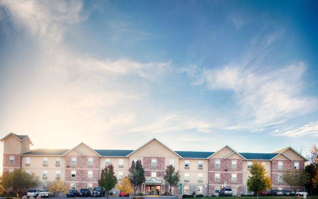 Savannah Suites - Arvada, Colorado