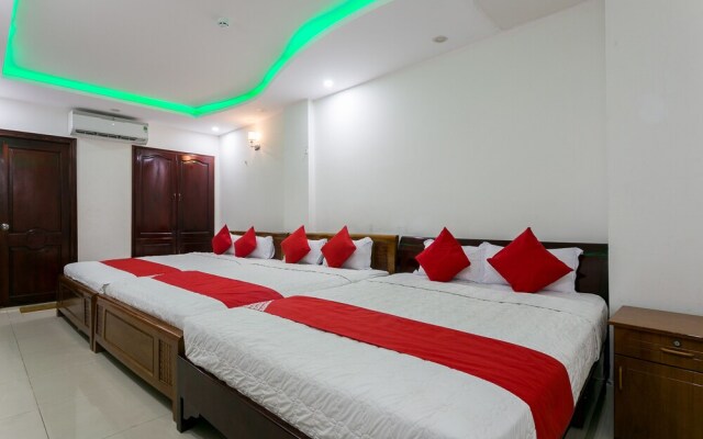 OYO 159 Ruby Hotel