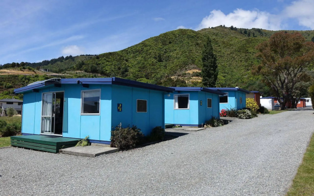 Waikawa Bay Holiday Park