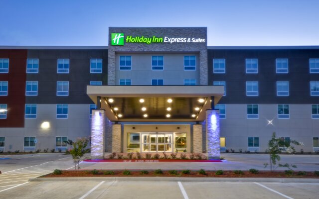 Holiday Inn Express & Suites Houston NASA - Boardwalk Area, an IHG Hotel