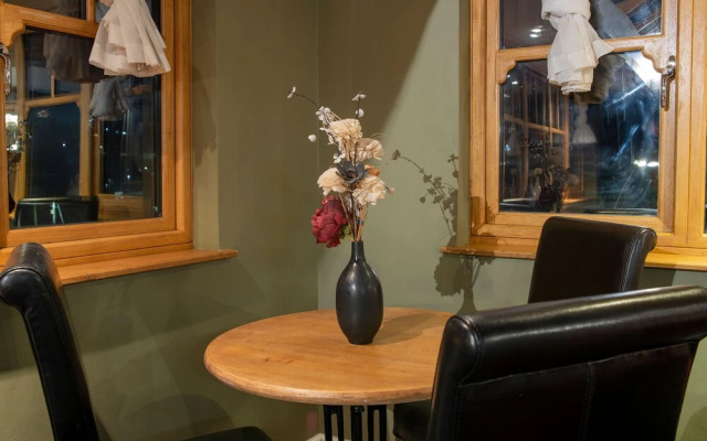 The Knighton Hotel
