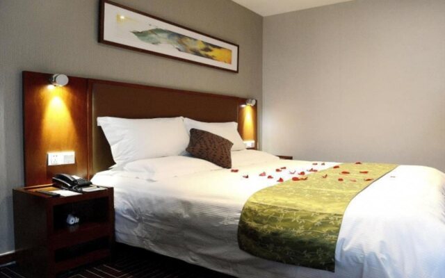 Yitel Beijing Tuanjiehu Hotel