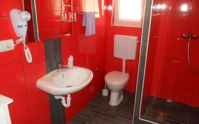 Apartments Villa Natali - Heating Pool