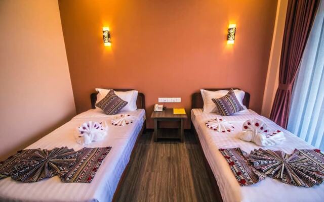 Peach Hotel Inle