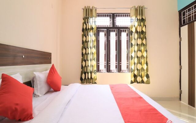 OYO Flagship 29364 Deepak Hotel And Restaurant
