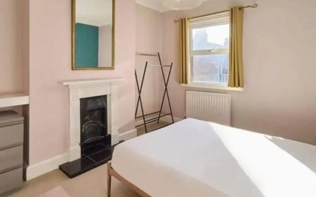 Host Stay Westbrook Road