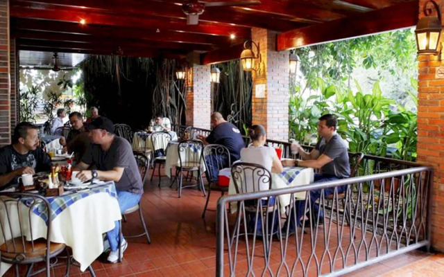 Hotel Boyeros