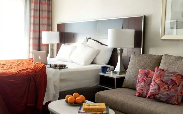 ALO Hotel by Ayres, Orange