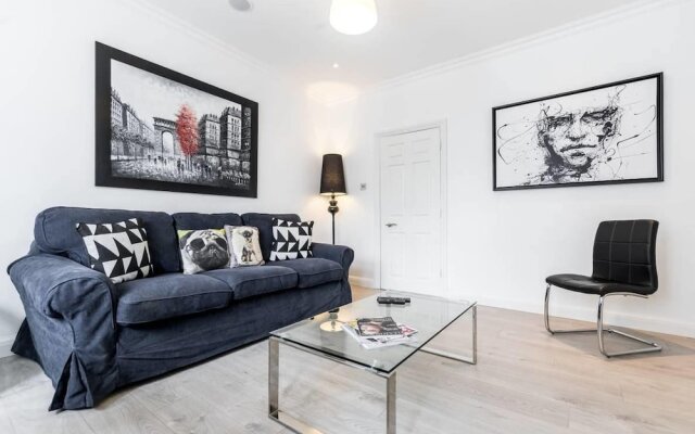 Central London Home by Oxford Street, 6 Guests