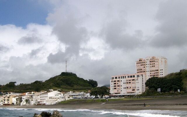 Lila's Beach Apartment