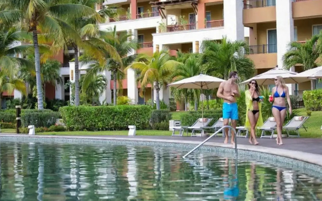 2BD Del Palmar Cancun Luxury Resort